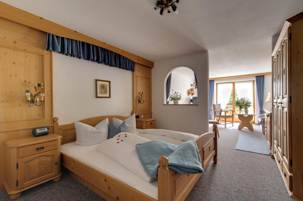 Parkhotel Living Bad Bayersoien Экстерьер фото